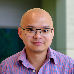 Huan Bao headshot