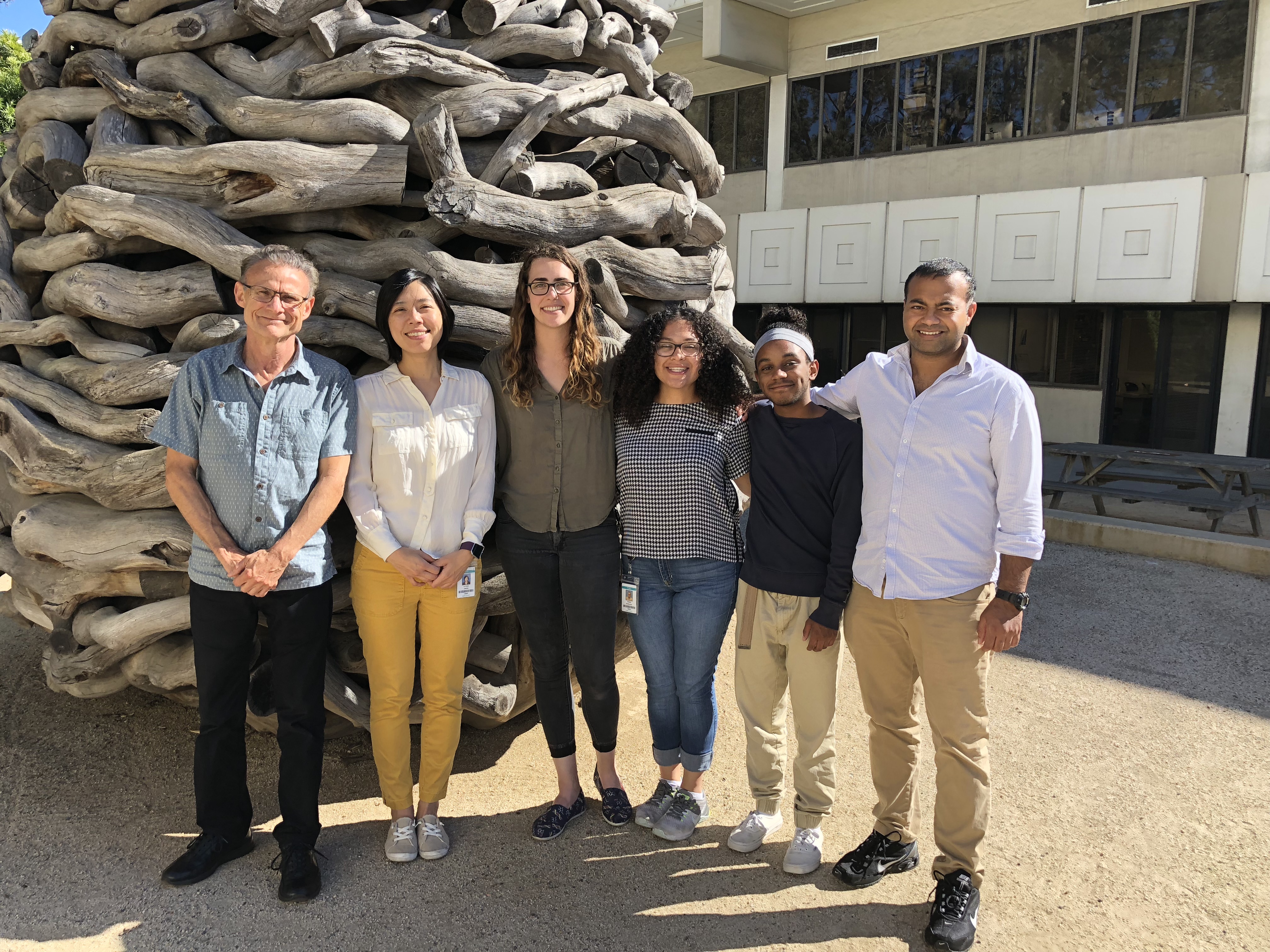 Left to Right: Dr. Larry Grace, Li-Chun Cheng, Liza Brusman, Yadiriah Basaldua (no longer with Gerace Lab), Christopher Daniels, and Kanishk Abhinav