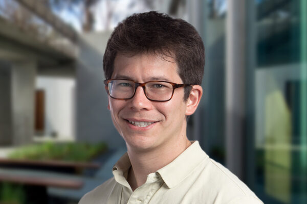 Chemist Keary Engle receives Dreyfus Foundation Teacher-Scholar Award