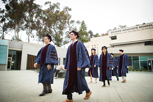 Scripps Research awards doctorates to largest graduating class in institute’s history