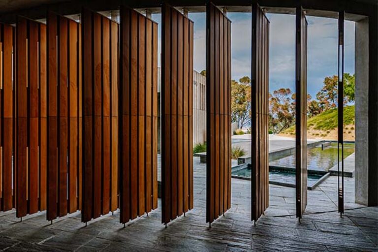 Scripps Research expands Board of Overseers with three esteemed members of the life science community