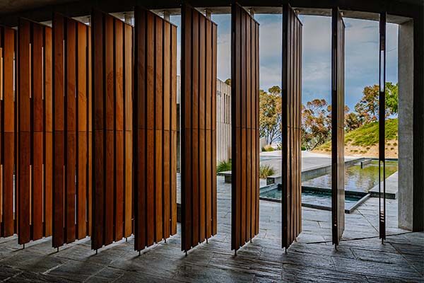 Scripps Research sees strong growth in technology licensing revenues and philanthropic donations