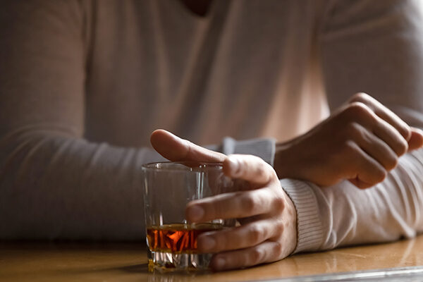 Experimental anti-depression drug may also be useful in treating alcohol use disorder