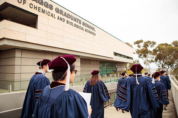 Scripps Research’s Skaggs Graduate School awards doctoral degrees to 31st graduating class