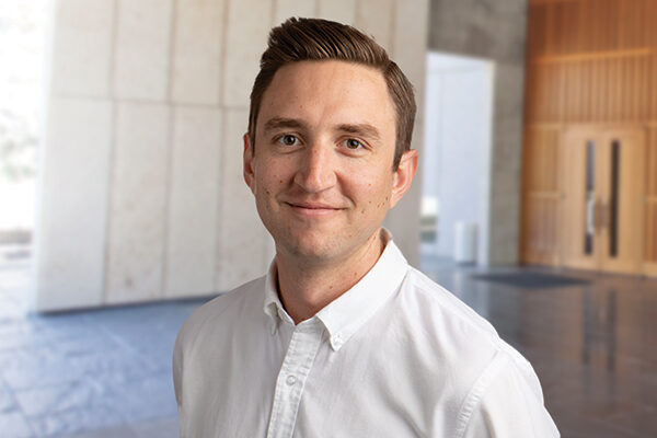 Michael Bollong named a 2023 Amgen Young Investigator