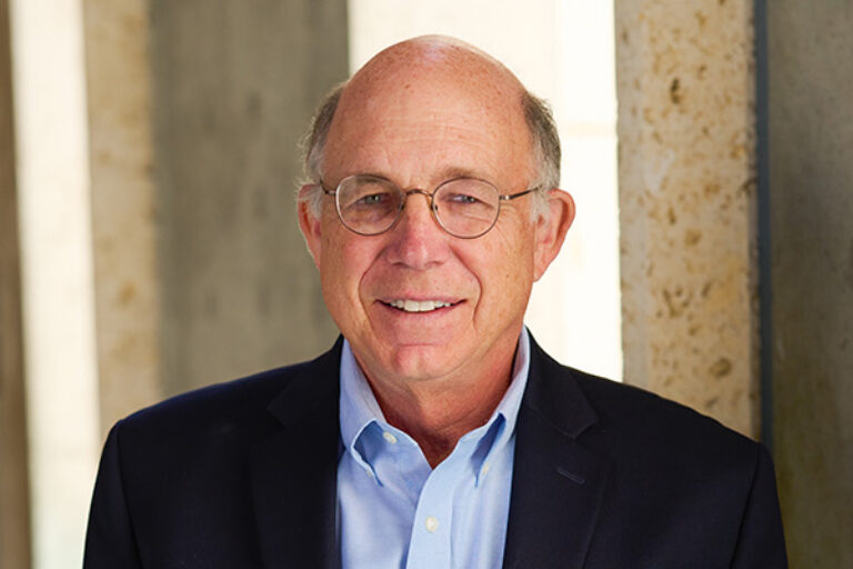 Welch Award Honors 2 Scientists for Innovations in Chemical Biology
