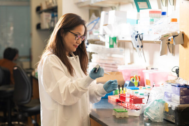 Scripps Research associate professor named an HHMI Freeman Hrabowski Scholar