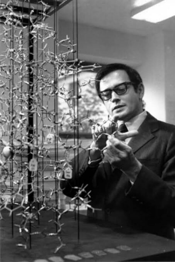 1972 Nobel Prize in Physiology or Medicine: Gerald Edelman